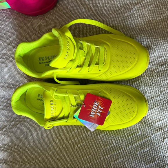 Sketchers Uno Night Shade Sneaker Neon Yellow 9 wide - Picture 3 of 9